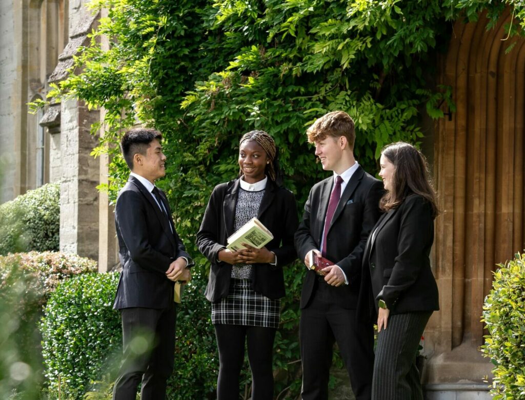 Queen's College Sixth Form