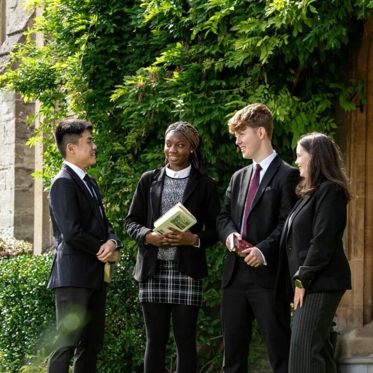 Queen's College Sixth Form