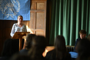 Pupil participating in MUN