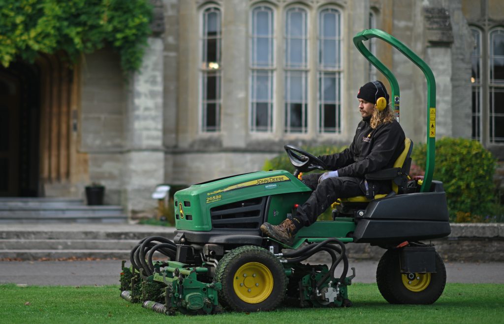 Queen's College Grounds and facilities
